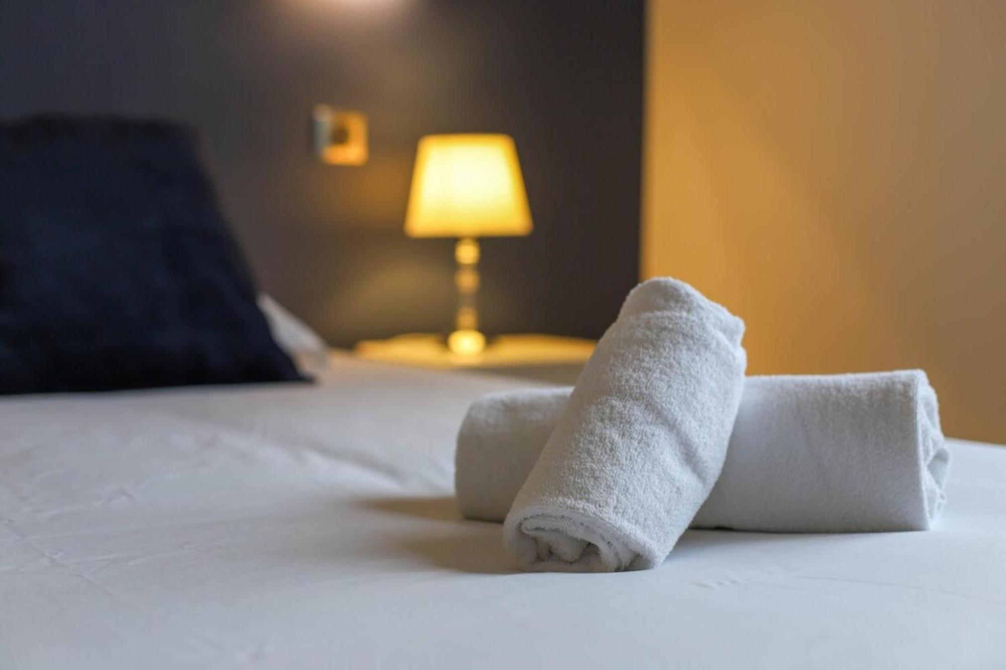 Le Boudoir Bleu - 2 Chambres Annecy Eksteriør billede